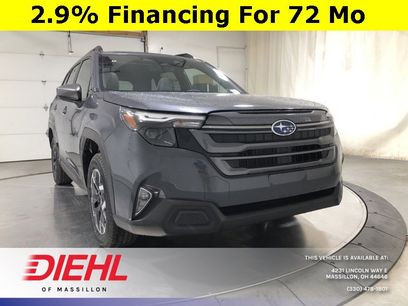New 2025 Subaru Forester Premium w/ Convenience Package #1