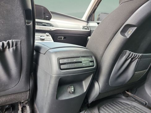 Used 2020 Hyundai Palisade SE FWD image 17