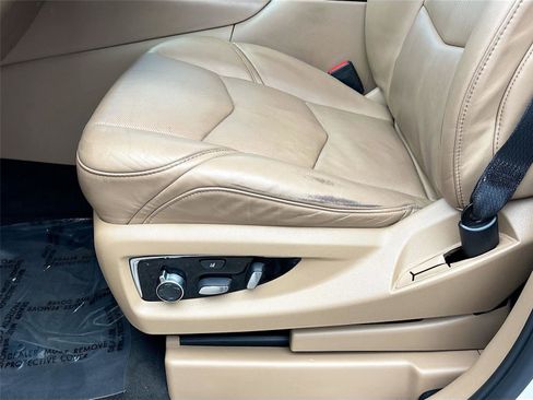 Used 2020 Cadillac Escalade ESV Platinum AWD/4WD image 20