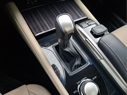 Used 2020 Lexus GS 350 AWD w/ Premium Package image 14