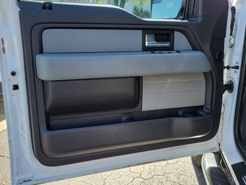 Used 2014 Ford F150 XLT w/ Equipment Group 302A Luxury image 16