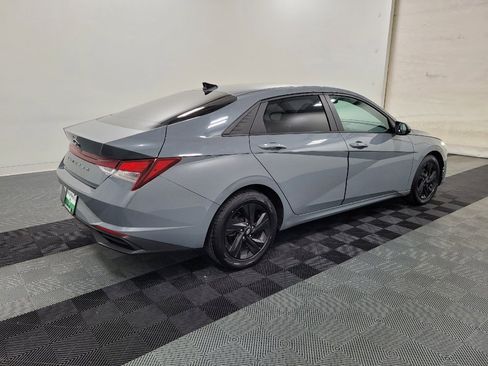 Used 2021 Hyundai Elantra SEL FWD image 10