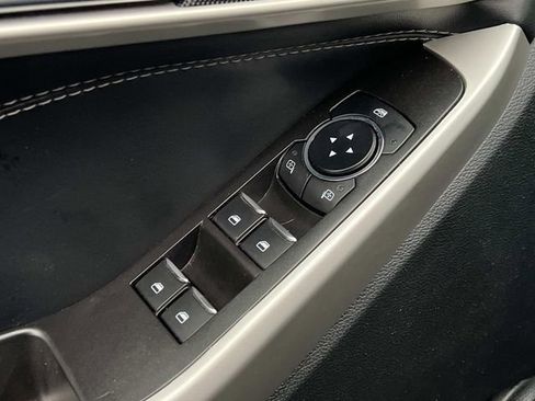 Certified 2023 Ford Explorer XLT w/ Equipment Group 202A image 20