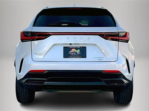 Used 2022 Lexus NX 250 AWD image 6