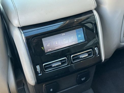 Used 2023 Lincoln Aviator Reserve w/ Equipment Group 201A RWD image 13
