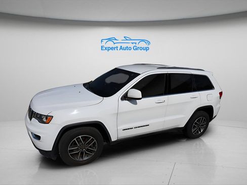 Used 2019 Jeep Grand Cherokee Laredo w/ Laredo X Package RWD image 33