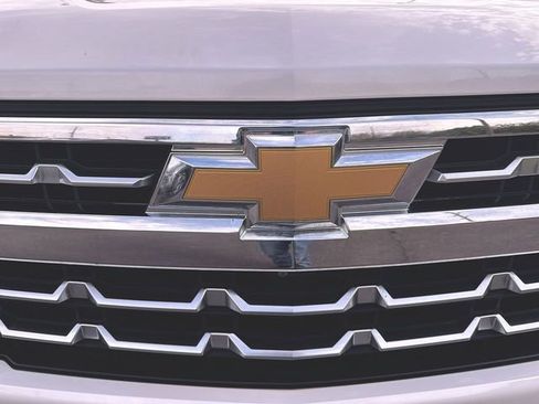 Used 2022 Chevrolet Silverado 1500 LTZ AWD/4WD image 31