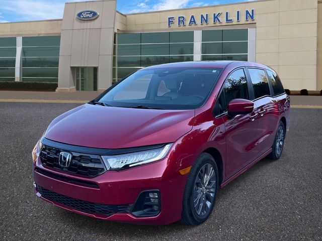 Used 2026 Honda Odyssey Touring image 3