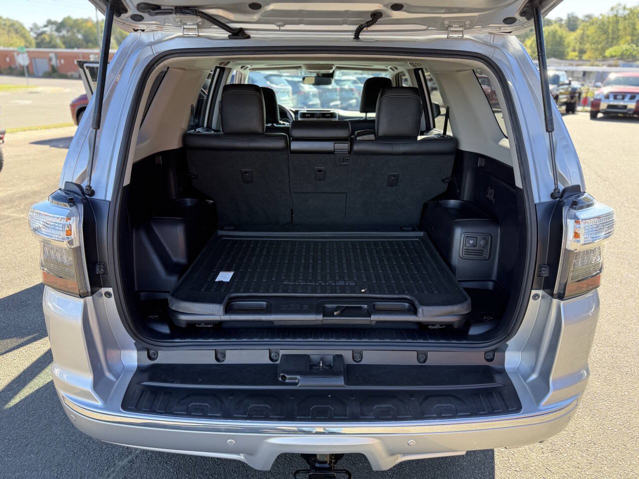 Used 2020 Toyota 4Runner Limited AWD/4WD image 20