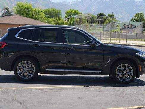 Used 2024 BMW X3 xDrive30i w/ Premium Package AWD/4WD image 6