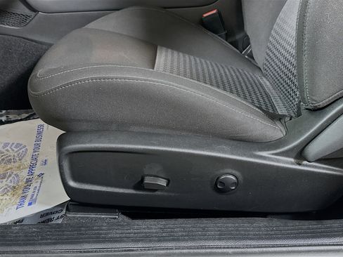 Used 2022 Dodge Challenger GT image 18