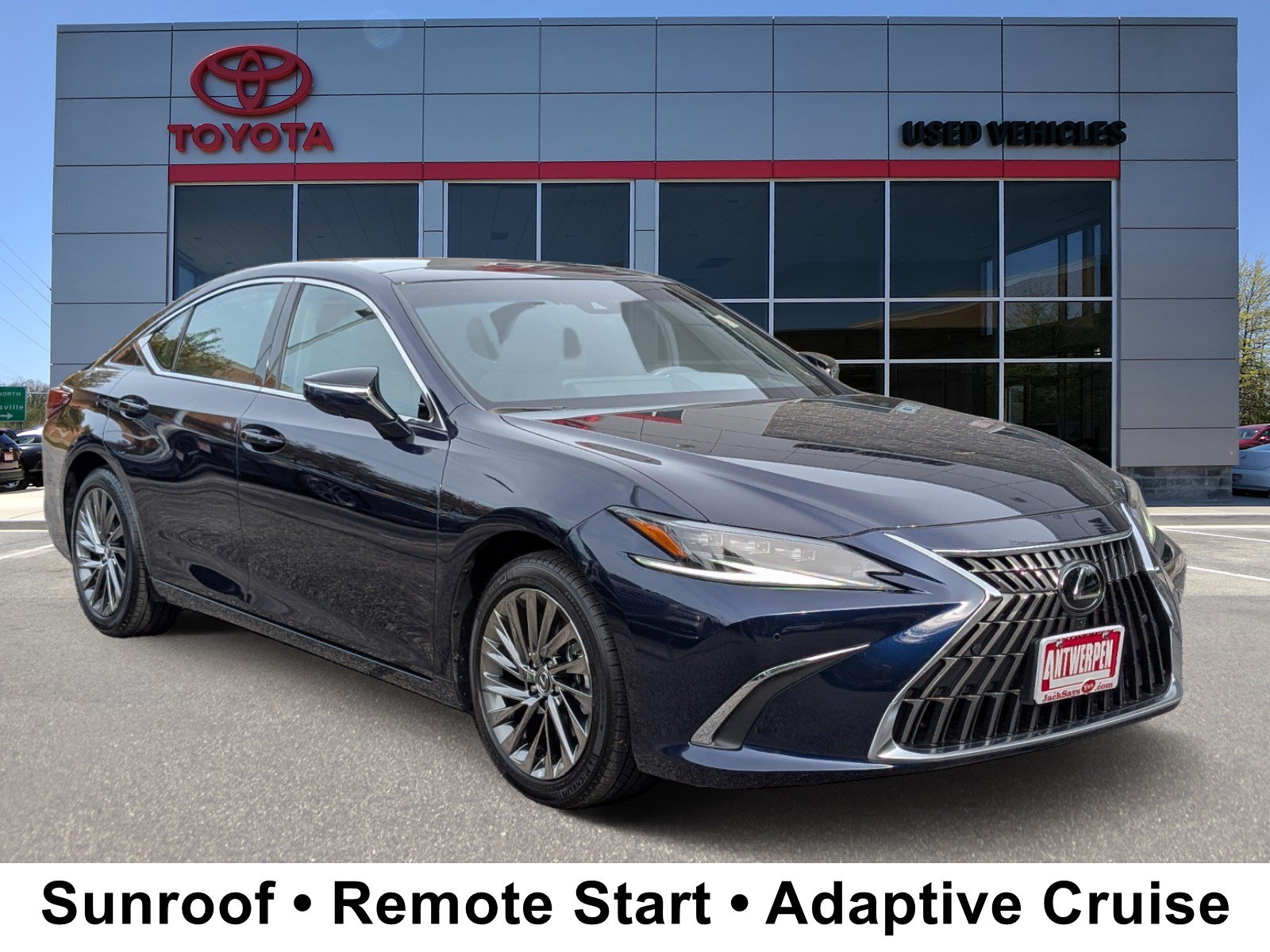 Used 2025 Lexus ES 350 Ultra Luxury FWD image 1