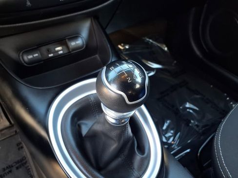 Used 2018 Kia Soul image 20