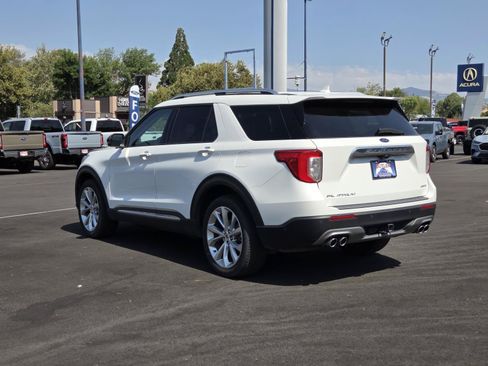 Used 2021 Ford Explorer Platinum w/ Equipment Group 601A AWD/4WD image 7