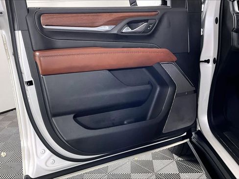 Certified 2023 GMC Yukon Denali Ultimate image 20