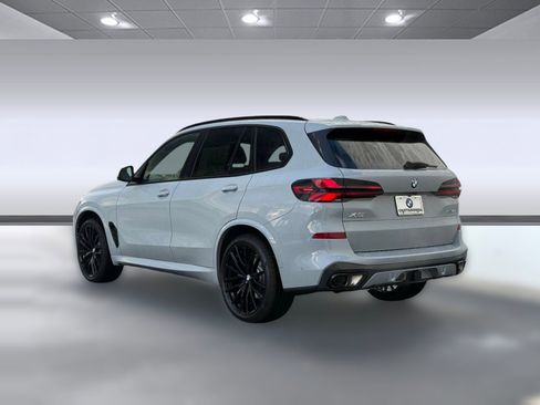 New 2026 BMW X5 xDrive40i w/ M Sport Package image 3
