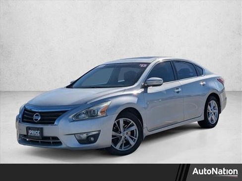 Used 2013 Nissan Altima 2.5 SL w/ Technology Pkg image 1
