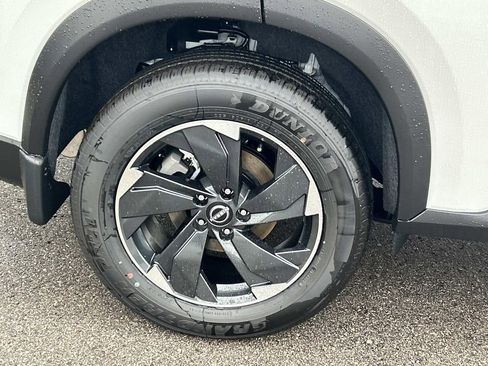 New 2026 Nissan Rogue SV AWD/4WD image 11