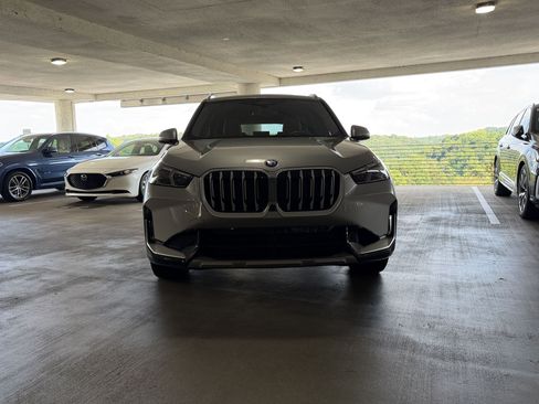 Used 2026 BMW X1 xDrive28i AWD/4WD image 4