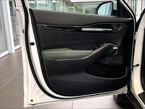 Used 2024 Kia Seltos SX image 20