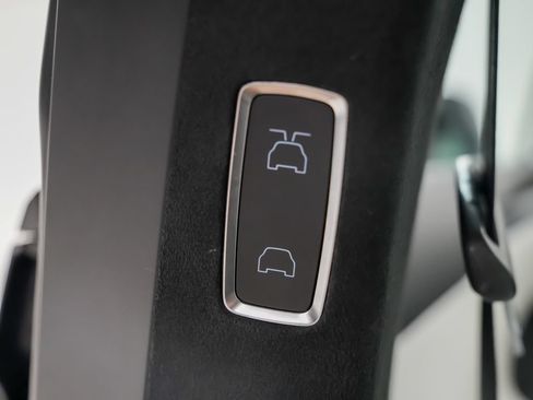 Used 2022 Tesla Model X Plaid AWD/4WD image 22