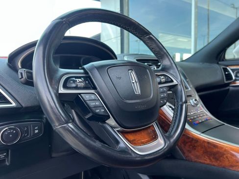 Used 2019 Lincoln Nautilus Reserve image 35