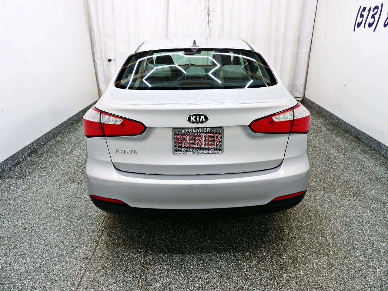 Used 2016 Kia Forte LX w/ LX Popular Package FWD image 5