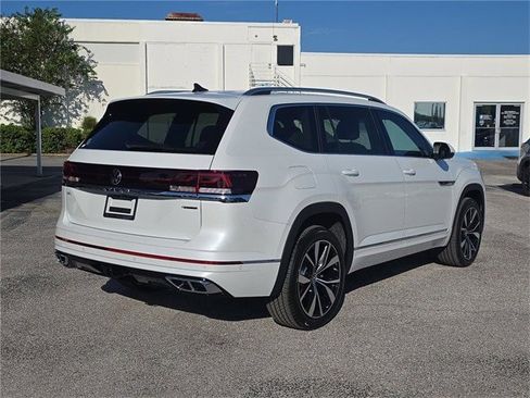 New 2026 Volkswagen Atlas SEL Premium R-Line image 5
