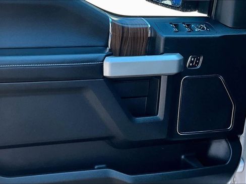 Used 2016 Ford F150 Lariat AWD/4WD image 22