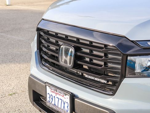 Used 2023 Honda Ridgeline Black Edition image 6