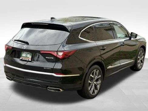 Used 2022 Acura MDX SH-AWD w/ Technology Package image 6
