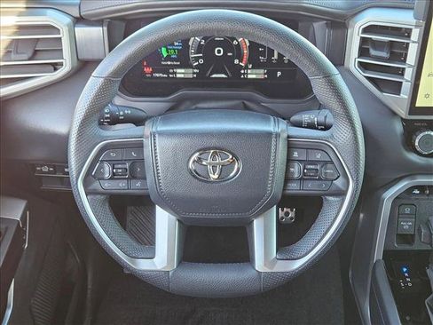 Used 2025 Toyota Tundra Platinum w/ TRD Off-Road Package AWD/4WD image 14