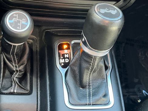 Used 2021 Jeep Wrangler Unlimited Sahara w/ Cold Weather Group image 55