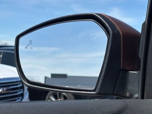 Used 2017 Ford Escape Titanium w/ Equipment Group 301A image 32