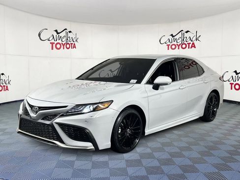 Used 2024 Toyota Camry XSE image 2