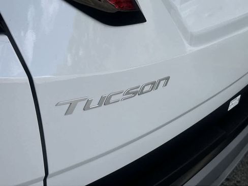 Used 2026 Hyundai Tucson SEL FWD image 11