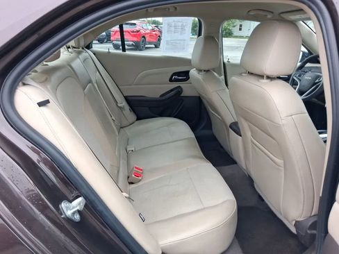 Used 2015 Chevrolet Malibu LT w/ Power Convenience Package FWD image 23