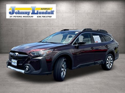 Used 2023 Subaru Outback Limited XT AWD/4WD image 4