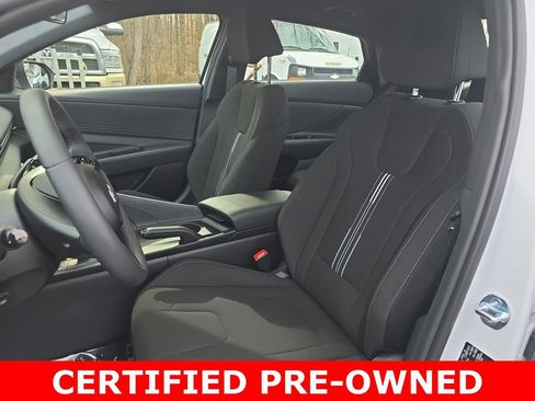 Certified 2025 Hyundai Elantra Sport image 15