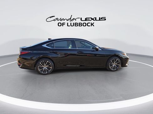 Used 2024 Lexus ES 300h w/ Premium Package FWD image 9