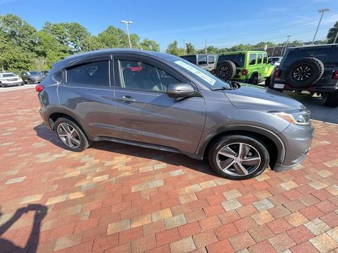 Used 2021 Honda HR-V EX image 36