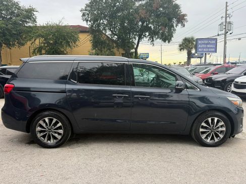 Used 2015 Kia Sedona SX FWD image 5