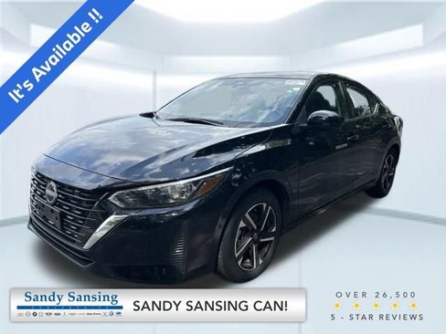 Used 2025 Nissan Sentra SV FWD image 1
