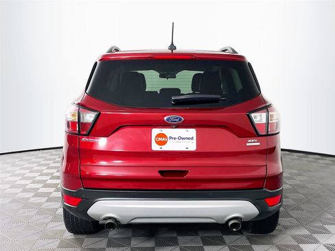 Used 2018 Ford Escape SEL image 7