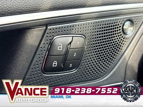 Used 2024 Ford Edge ST w/ Equipment Group 401A AWD/4WD image 31