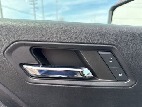 Used 2023 Chevrolet Colorado LT image 10