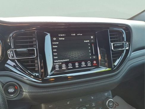 Used 2022 Dodge Durango GT AWD/4WD image 17