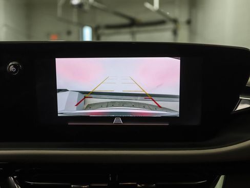 Used 2025 Buick Envista Avenir image 17