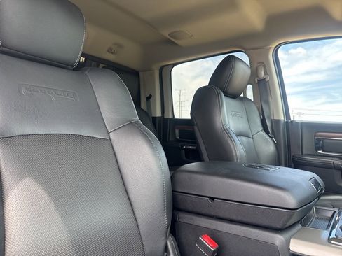 Used 2015 RAM 1500 Laramie w/ Convenience Group AWD/4WD image 28