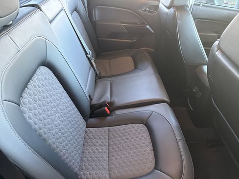 Used 2022 Chevrolet Colorado Z71 image 13